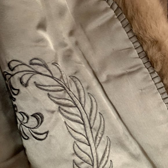 Vintage Mink Fur Capelet Wrap - Picture 7 of 7